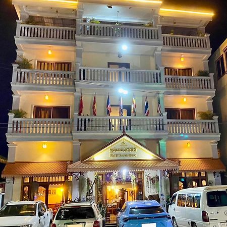 Savet Guesthouse Stoeng Treng Esterno foto