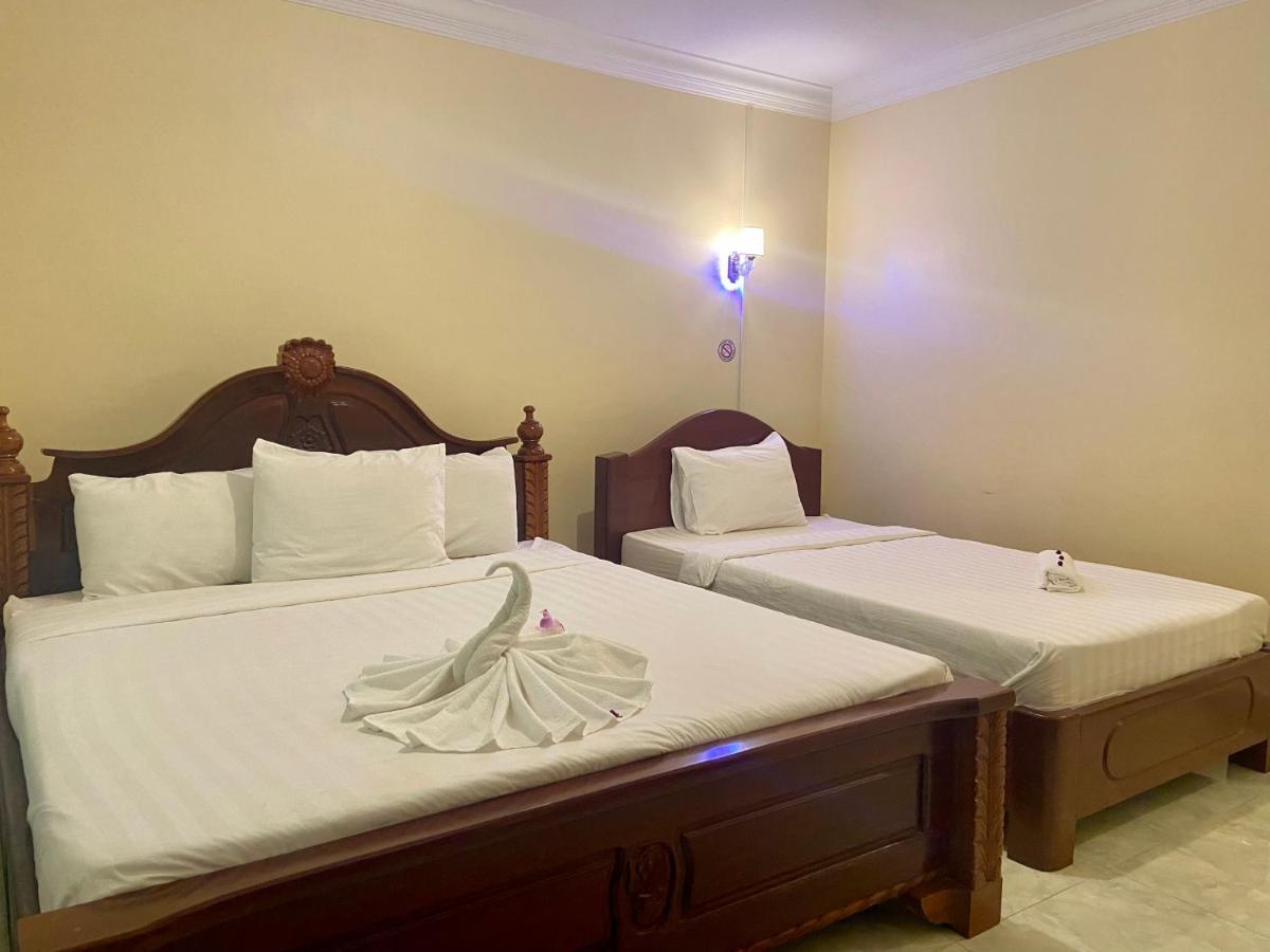 Savet Guesthouse Stoeng Treng Esterno foto