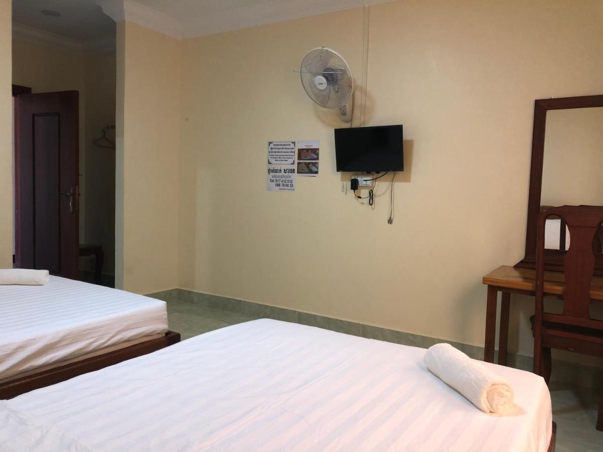 Savet Guesthouse Stoeng Treng Esterno foto