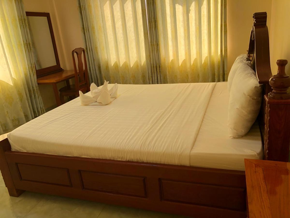 Savet Guesthouse Stoeng Treng Esterno foto