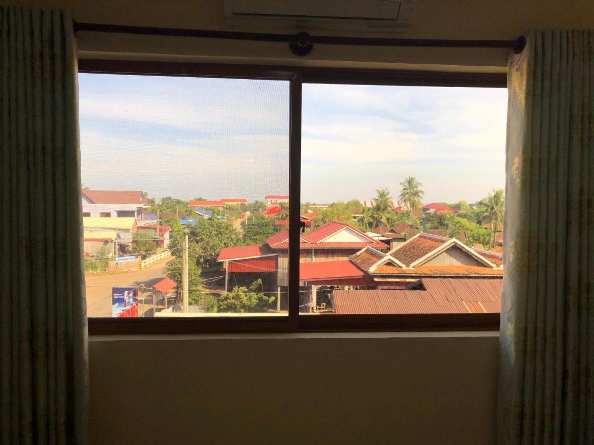Savet Guesthouse Stoeng Treng Esterno foto