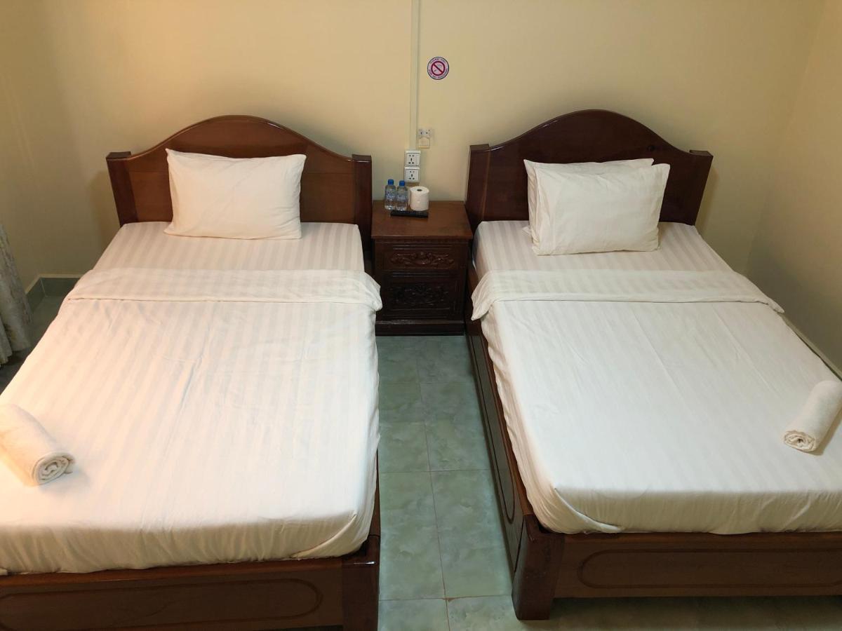 Savet Guesthouse Stoeng Treng Esterno foto